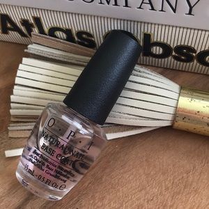 OPI Basecoat: Natural Nails Basecoat